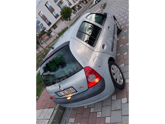 Sahibinden Renault Clio 1.2 Authentique 2002 Model