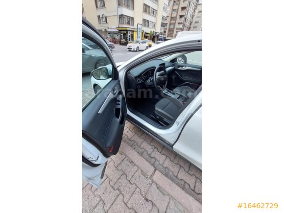 Rent-a-car'dan Ford Focus, Renault Megane 4 Kayseri