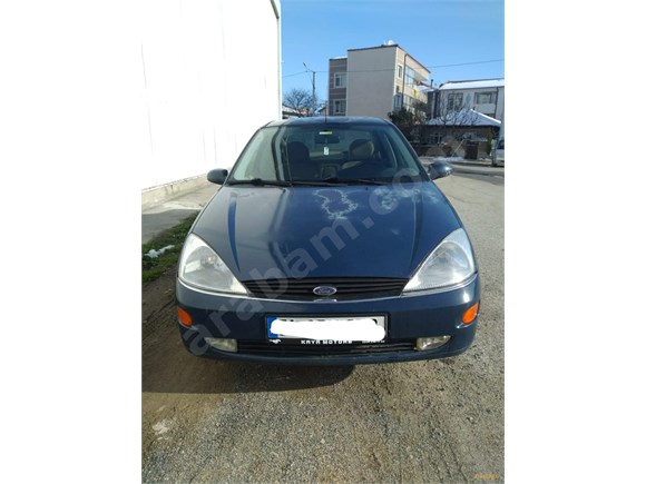 Sahibinden Ford Focus 1.6 Ghia+ESP 2002 Model