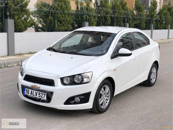 2013 MODEL CHEVROLET AVEO 1.4 LT BENZİNLİ MANUEL TERTEMİZ