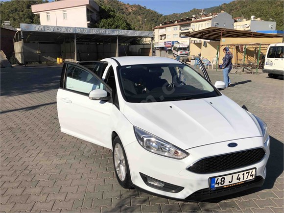 sahibinden ford focus 1 6 ti vct trend x 2016 model kocaeli 36 000 km beyaz 16479712 arabam com