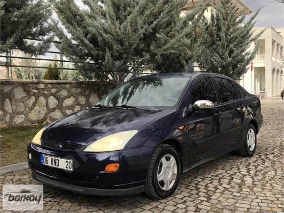 2001 HATASIZ FOCUS 1.6 AMBİENTE HASAR KAYITSIZ