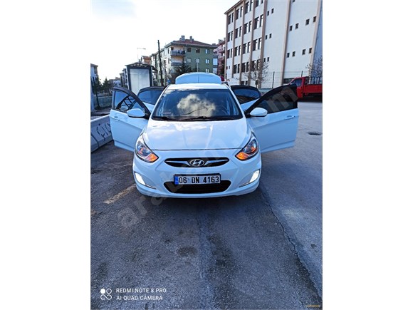 Sahibinden Hyundai Accent Blue 1.6 CRDI Mode 2012 Model SADECE 4 YIL KULLANILMIŞ