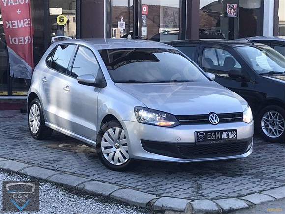 E&M MOTORS.VW POLO 1.6 TDİ COMFORT DSG