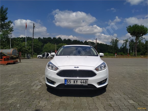 Sahibinden Ford Focus 1 6 Ti Vct Trend X 2017 Model Samsun 37 400 Km Beyaz 16577846 Arabam Com