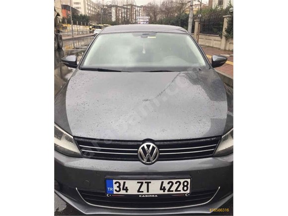 Sahibinden Volkswagen Jetta 1 6 Tdi Highline 2014 Model Istanbul 120 000 Km Fume 16586316 Arabam Com