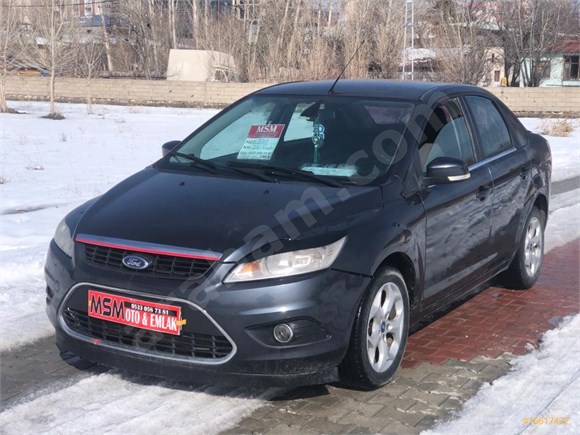 Galeriden Ford Focus 1.6 TDCi Collection 2011 Model Van