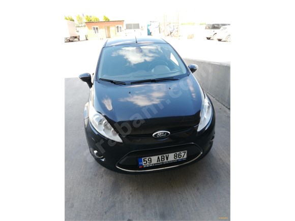 ACİL!!! Sahibinden Ford Fiesta 1.4 TDCi Titanium 2011 Model