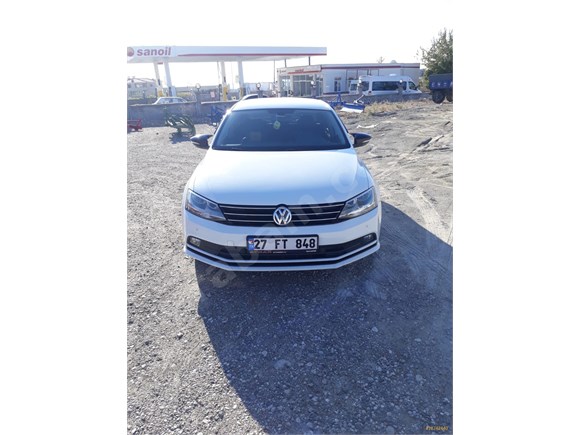 fiyat düştü Volkswagen Jetta 1.6 TDi Comfortline 2015 Model