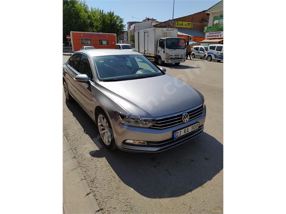 Sahibinden Volkswagen Passat 1.6 TDi BlueMotion Highline 2015 Model