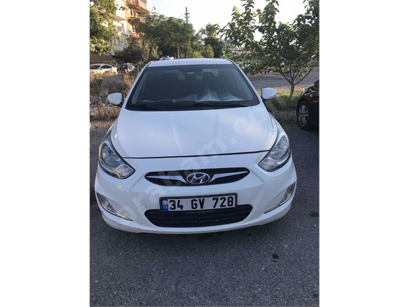 Sahibinden Hyundai Accent Blue 1.6 CRDI Mode Plus 2014 Model