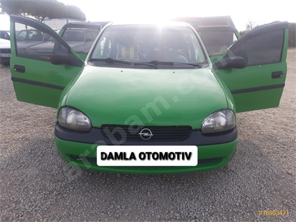 DAMLA OTOMOTİVDEN LANSMAN RENGİ 1997 MODEL OPEL CORSA