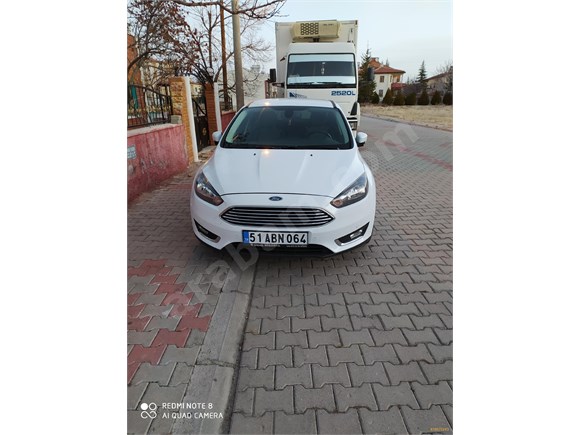 Sahibinden Ford Focus 1.6 TDCi Titanium aciiiil hatasız boyasizl