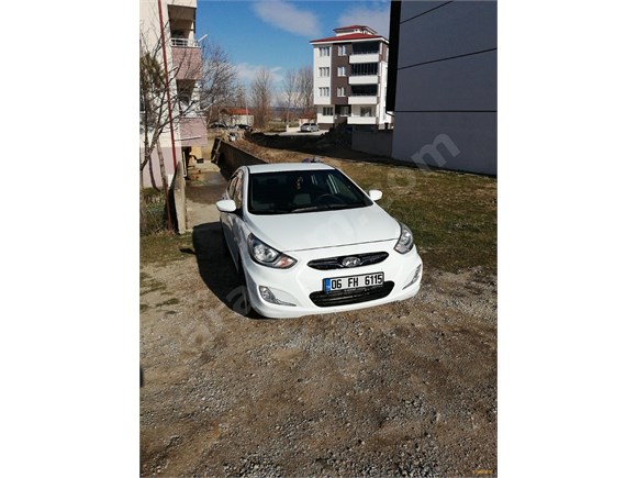 Sahibinden Hyundai Accent Blue 1.6 CRDI Mode Plus 2014 Model