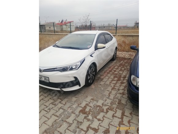 Sahibinden Toyota Corolla 1.33 Life 2017 Model