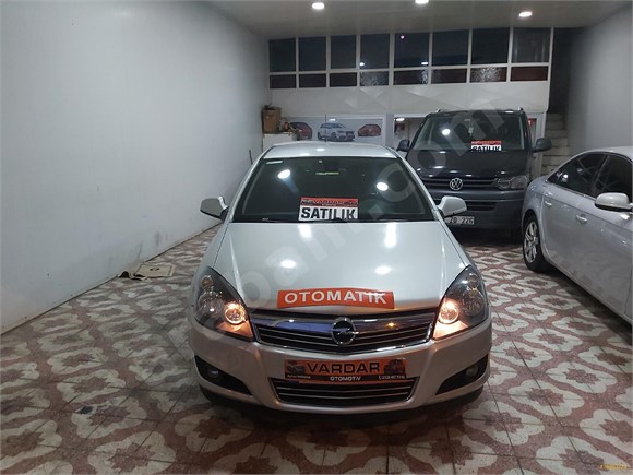 TEMİZ-2010-OTOMATİK-OPEL-ASTRA-ENJOY-PLAS-1.3.CTDI................