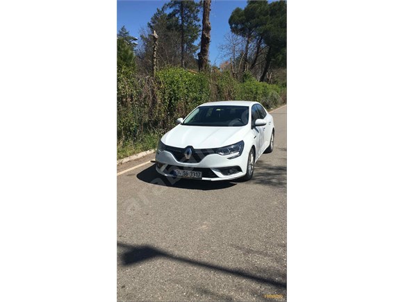 Açil satılık Sahibinden Renault Megane 1.5 dCi Touch 2017 Model Boyasız hatasız hasar kayıdı yok Not : pazarlık payı var