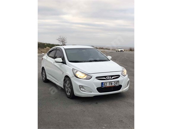 Sahibinden Hyundai Accent Blue 1.6 CRDI Mode 2012 Model