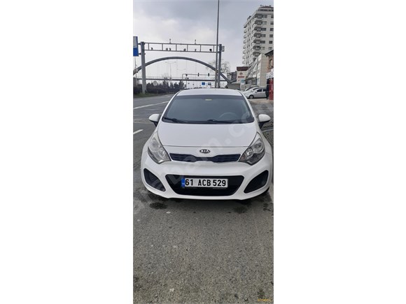 Sahibinden Kia Rio 1.4 CRDi Natty 2012 Model Rize