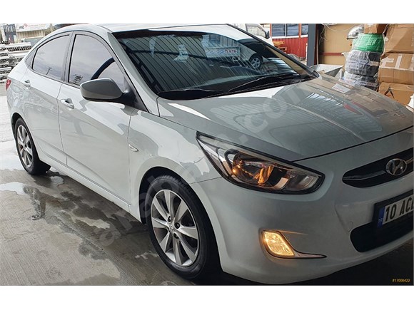 Sahibinden Hyundai Accent Blue 1.6 CRDI Mode Plus 2015 Model