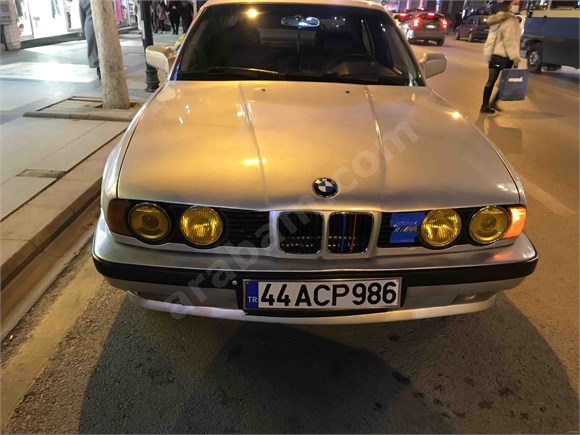 Sahibinden BMW 5 Serisi 520i Standart 1990 Model