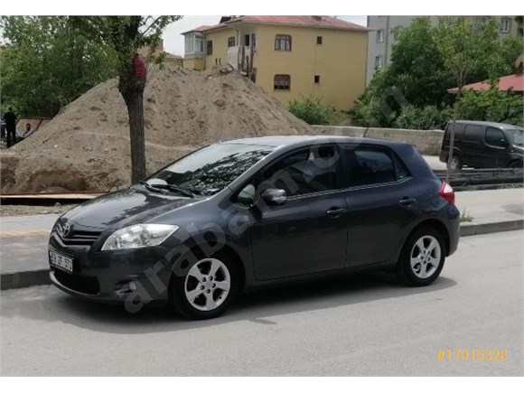 Dizel otomatik Auris