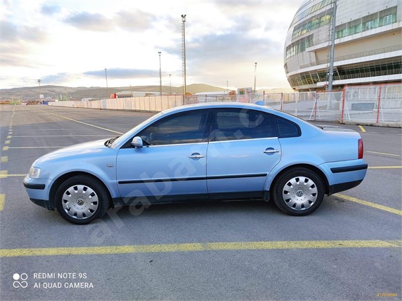 Galeriden Volkswagen Passat 1.8 Comfortline 2000 Model Sivas