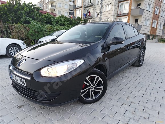 Tek Parça Boyalı Renault Fluence 1.5 dCi Extreme 2011 Model