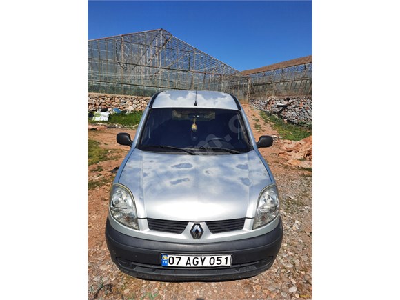 sahibinden renault kangoo multix 1 5 dci authentique 2004 model antalya 263 000 km gri 17058809 arabam com