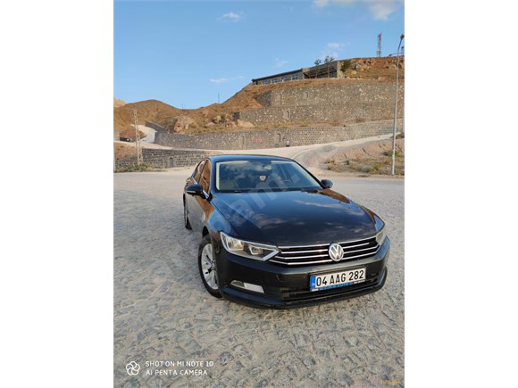 acil. Sahibinden Volkswagen Passat 1.6 TDi BlueMotion Trendline 2015 Model