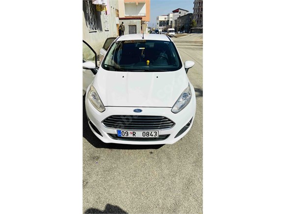 Sahibinden Ford Fiesta 1.6 Titanium 2013 Model