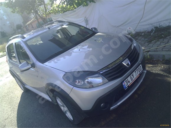 Sahibinden Temiz Dacia Sandero 1.5 dCi Stepway 2011 Model