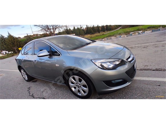 64 bin km de HATASIZ BOYASIZ TRAMERSİZ 2015 model Double ekran Sedan Opel Astra 1.6 Business Full Paket