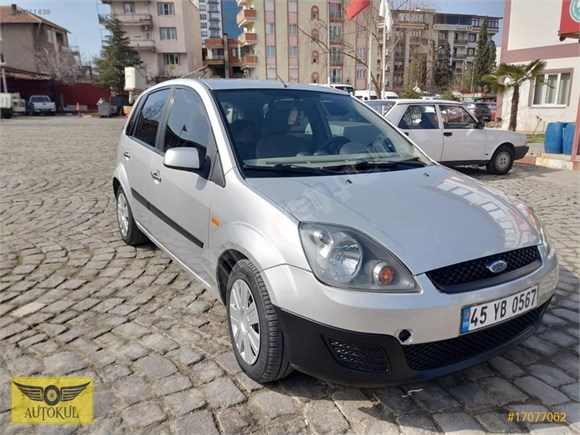 KUL OTO DAN FİESTA 1.4 TDCİ COMFORT