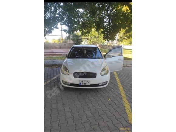 Sahibinden Hyundai Accent Era 1.4 Select 2009 Model