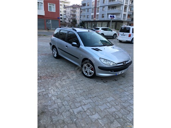 Sahibinden Peugeot 206 1.4 HDi X-Design 2006 Model