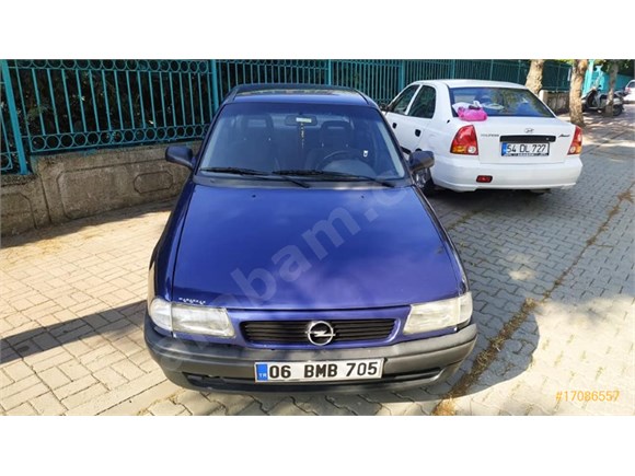 BAYRAMLIK Opel Astra 1.6 GL 1997 AC