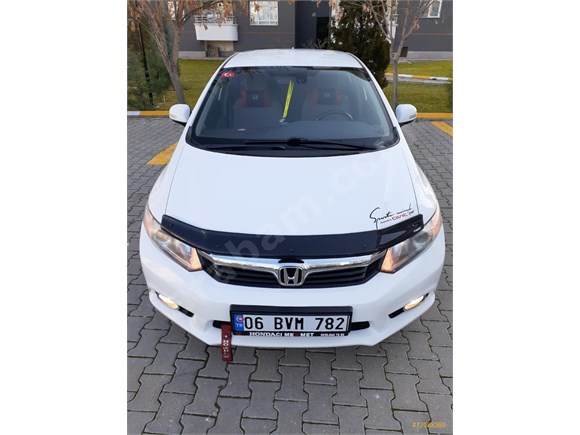 sahibinden honda civic 1 6 i vtec eco premium 2014 model ankara 169 000 km beyaz 17088369 arabam com
