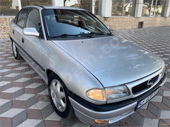 Sahibinden Opel Astra 1 6 Gls 1998 Model Manisa 254 000 Km Gri Gumus 17089644 Arabam Com
