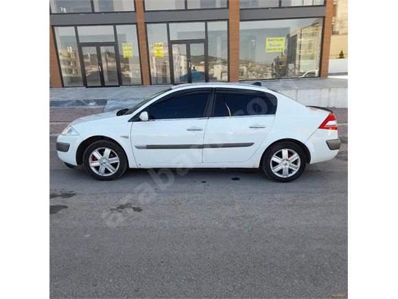 Sahibinden Renault Megane 1.6 Dynamique 2004 Model