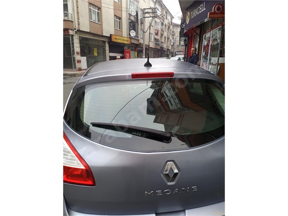 Sahibinden kartlı Renault Megane 1.6 CC Dynamique 2010 Model