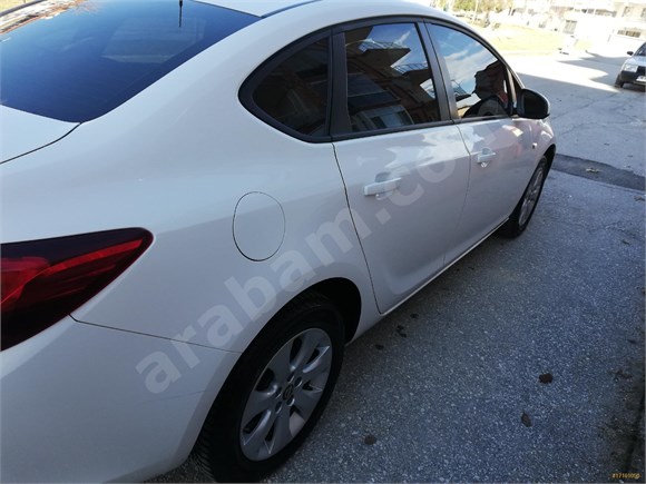 sahibinden temiz aile aracı Opel Astra 1.6 Edition Plus 2016 Model