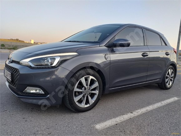 Sahibinden Hyundai i20 1.4 CRDi Style 2017 Model İzmir