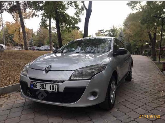 Sahibinden Renault Megane 1.5 dCi Authentique 2011 Model