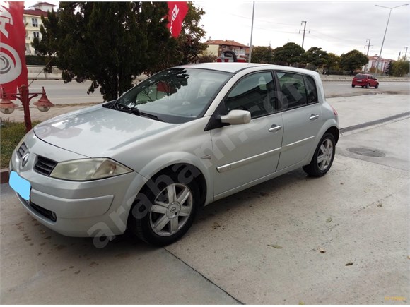 LPG li Megane Hatchback Degisensiz Temiz