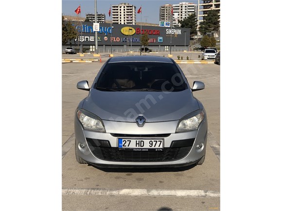 Sahibinden Renault Megane 1.6 Expression 2010 Model