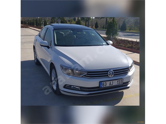 İlk sahibinden temiz Passat 62000 km içi bej.