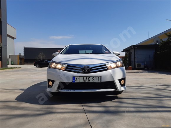 Sahibinden Toyota Corolla 1.33 Life 2014 Model