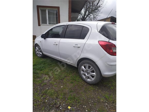 Sahibinden Opel Corsa 1.3 CDTI Color Edition 2012 Model