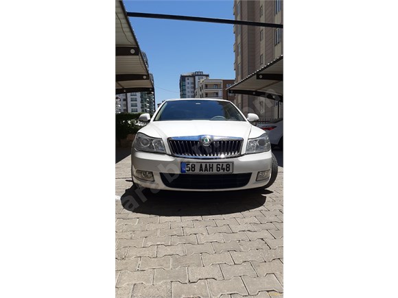 Sahibinden Skoda Octavia 1.6 TDI Elegance 2011 Model